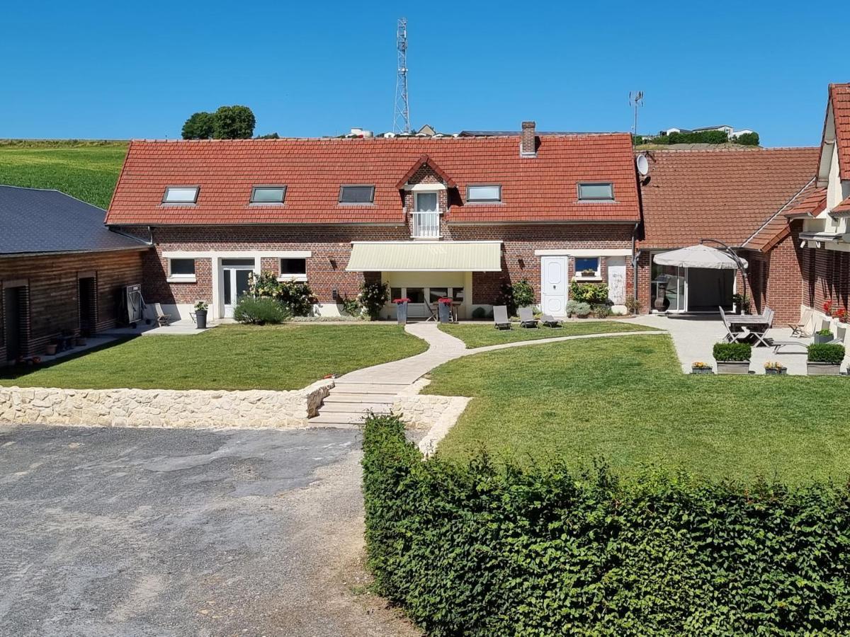 Bed and Breakfast Le Pre Fleuri Curlu Exterior foto